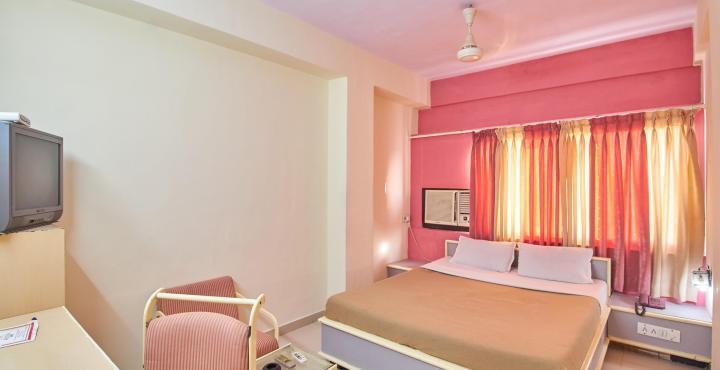 Hotel Aditya Rajkot Eksteriør bilde